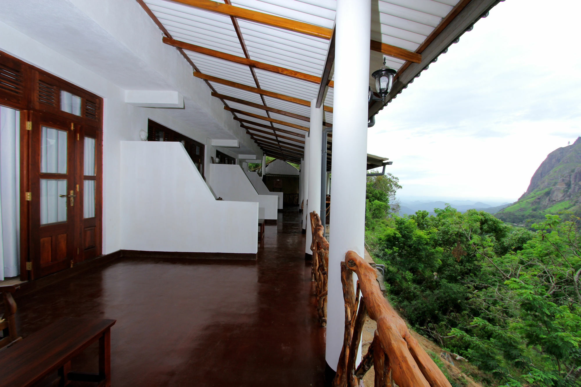 Mount Blue View Guest Inn Ella Extérieur photo