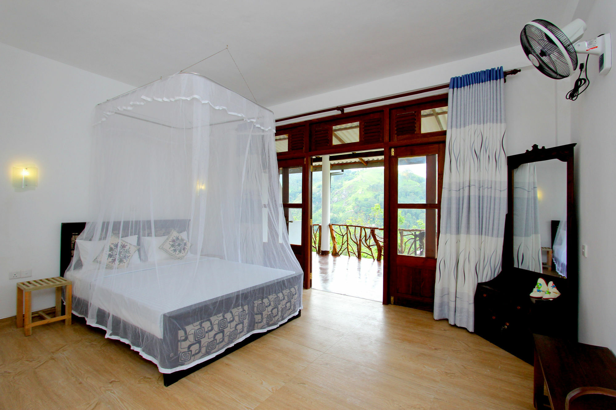 Mount Blue View Guest Inn Ella Extérieur photo